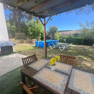  Apartamento Casa-apartamento Planta Baja,jardín Privado